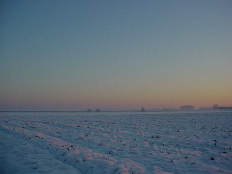 La plaine de Boneffe sous - 10° ce 10 janvier 2009 au coucher su soleil